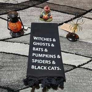 VINTAGE HALLOWEEN THEMED BUNDLE